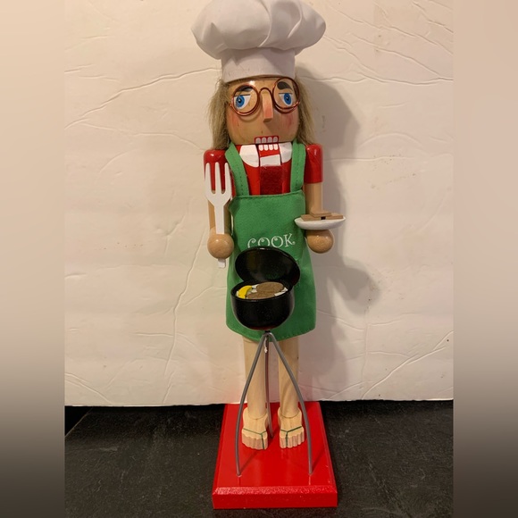 Other - BBQ Chef Nutcracker 16”